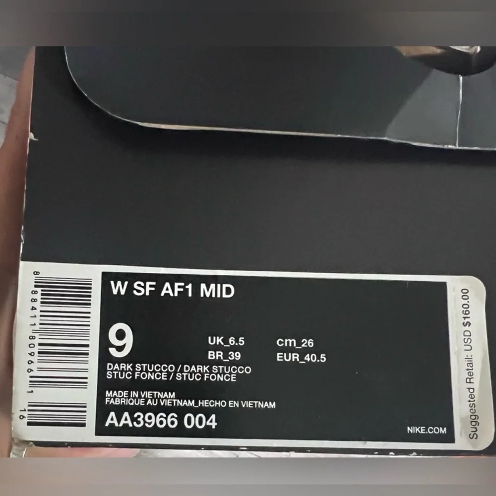 IOB Nike SF Air Force 1 Mid Dark Stucco Sneakers
Shoes Iconic Strap Collectible - Picture 4 of 16